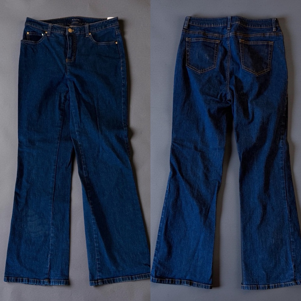 Jones New York Signature Petite Stretch Bootcut Jeans – Size 6P